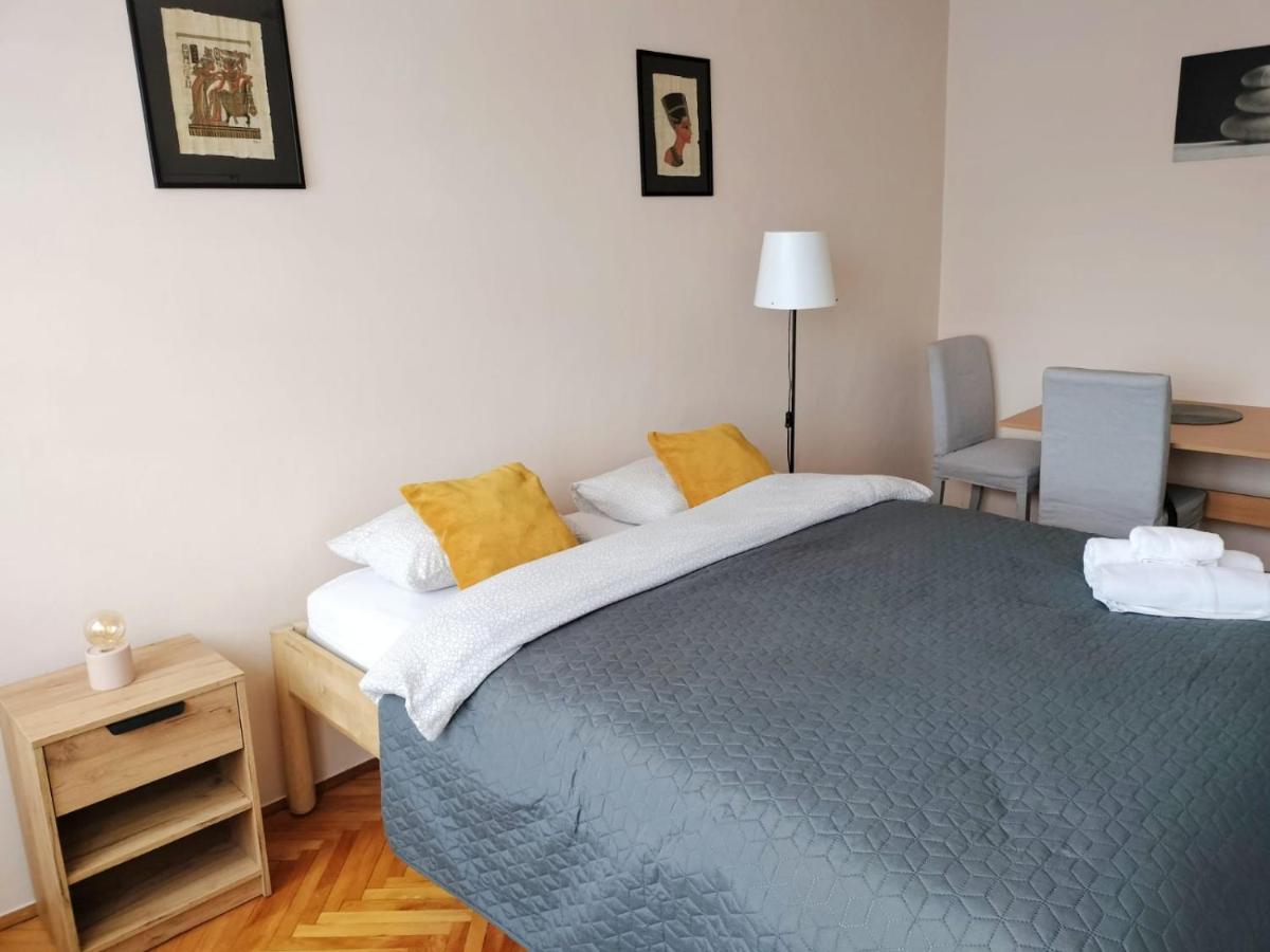 Nexus Center Appartement Miercurea Ciuc Buitenkant foto